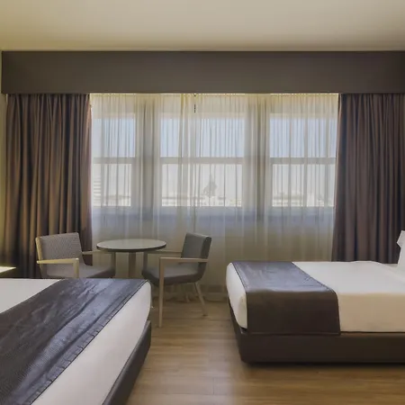 Hotel Hf Fenix 4*