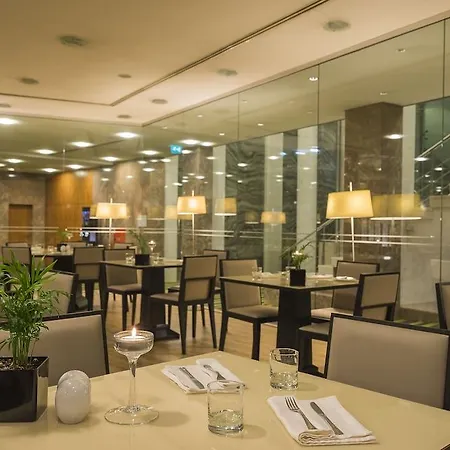 Hf Fenix 酒店