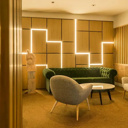Hf Fenix Hotel