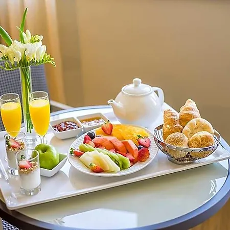 Hotel Hf Fenix 4*