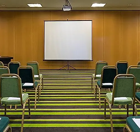 Hf Fenix Otel 4*