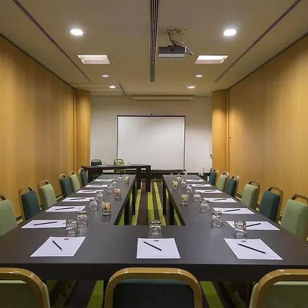 Hotel Hf Fenix 4*