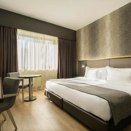 Hotel Hf Fenix 4*